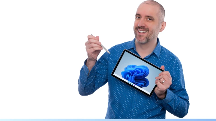 Stefan Malter mit Tablet